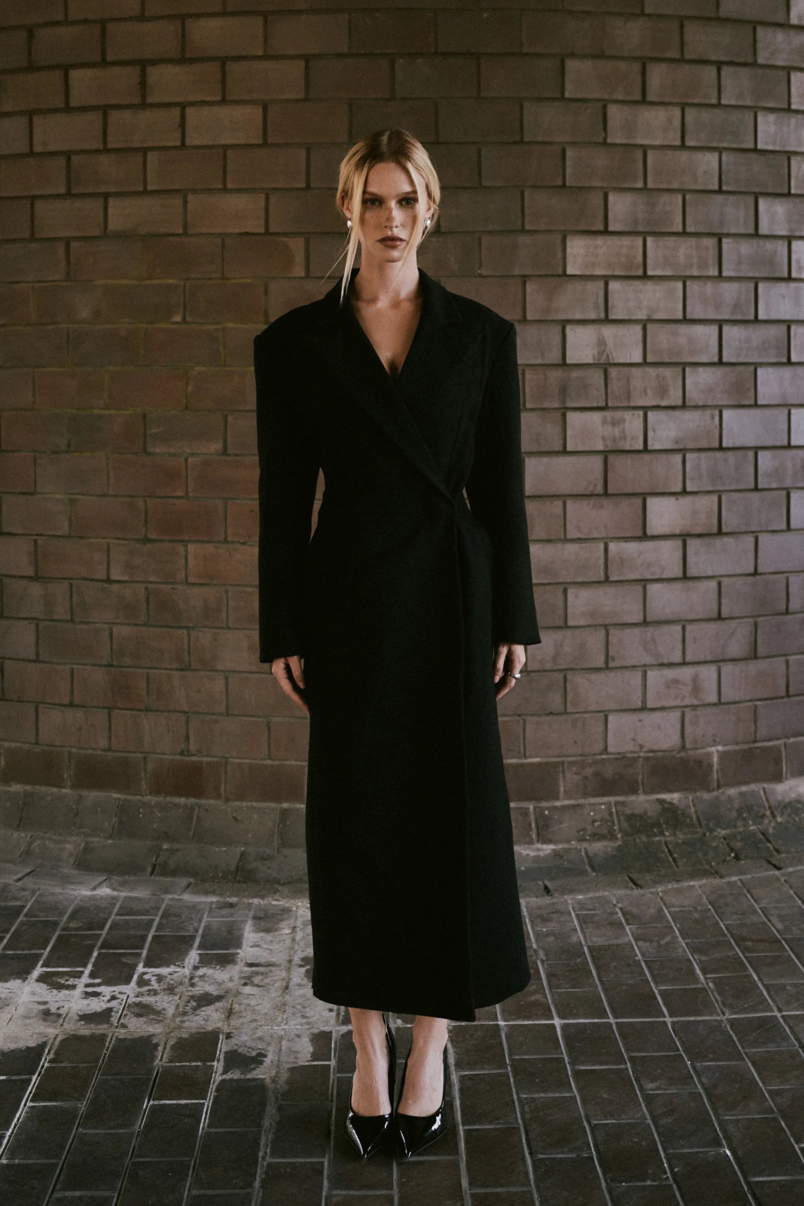 Asymmetric Tailored Longline Coat - Black