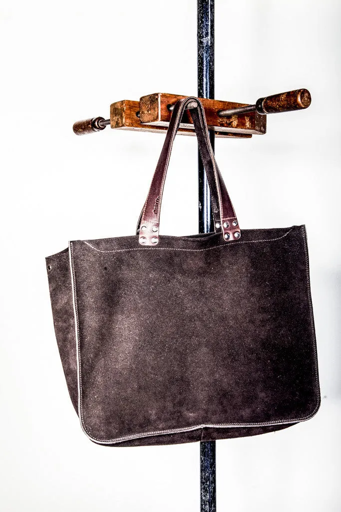 B15 TOTE W/TOP ZIPPER & INTERIOR POCKET