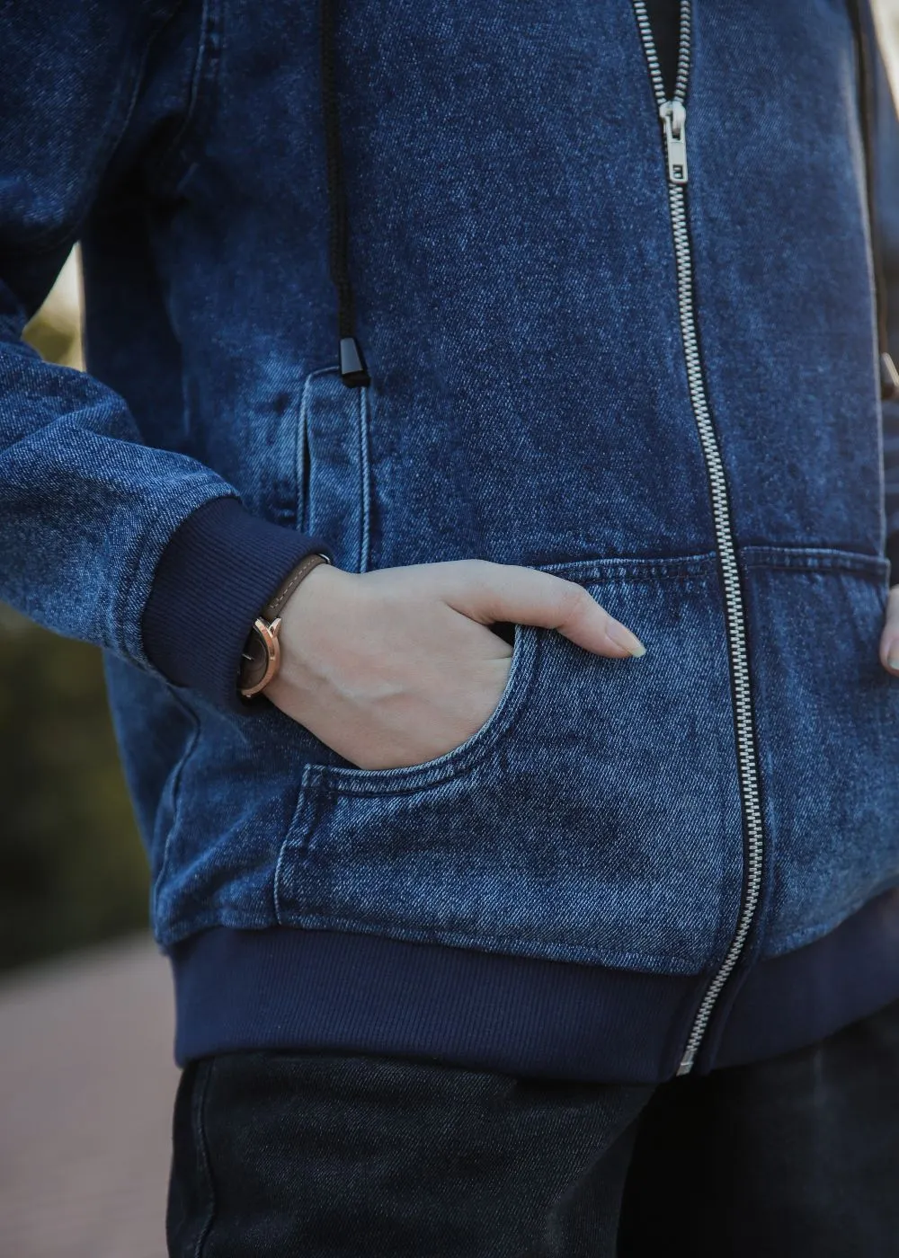 Blue Denim Hoodie & Black Vertex Jeans Look