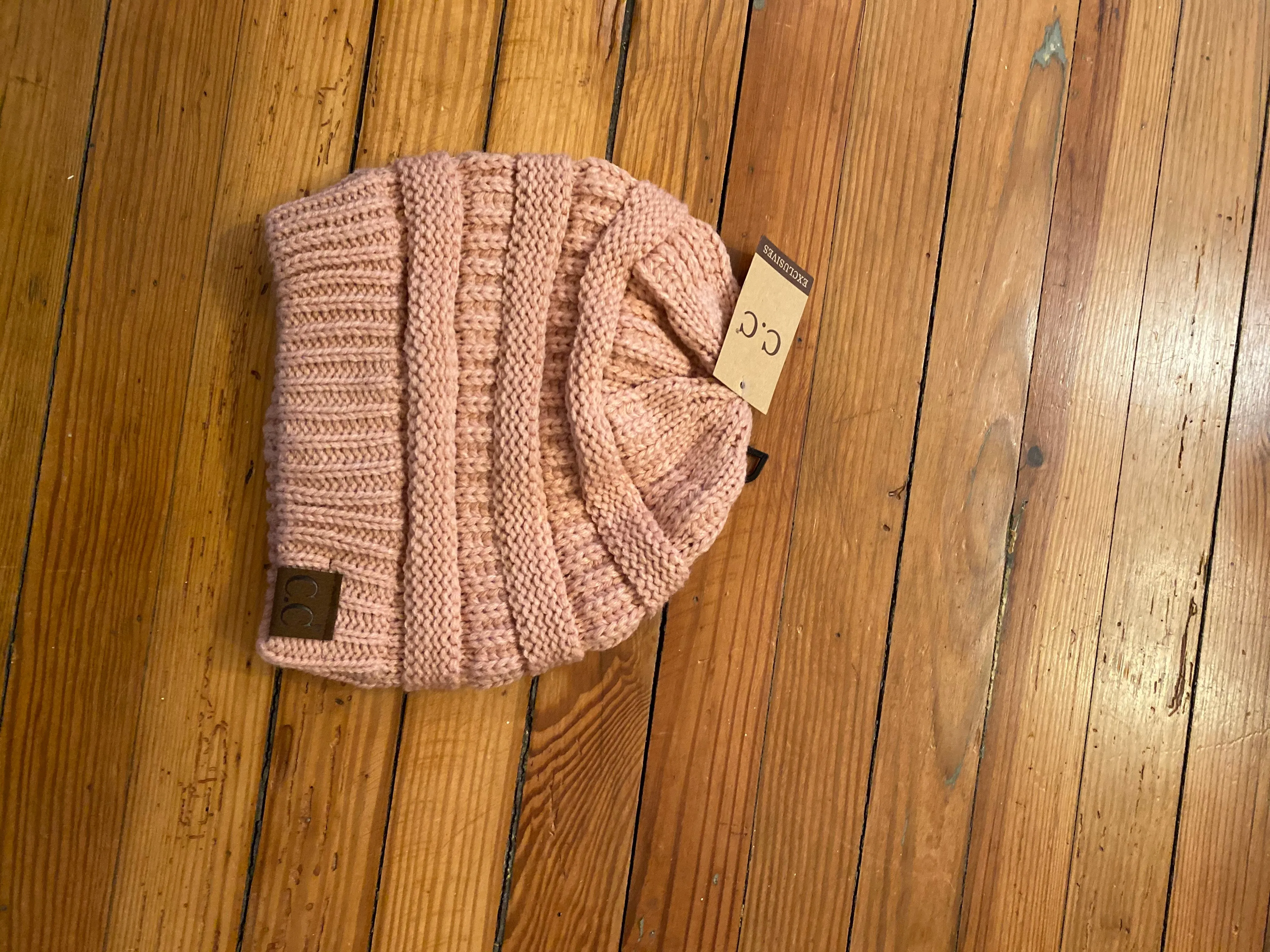 CC - Ribbed Cable Knit Hat