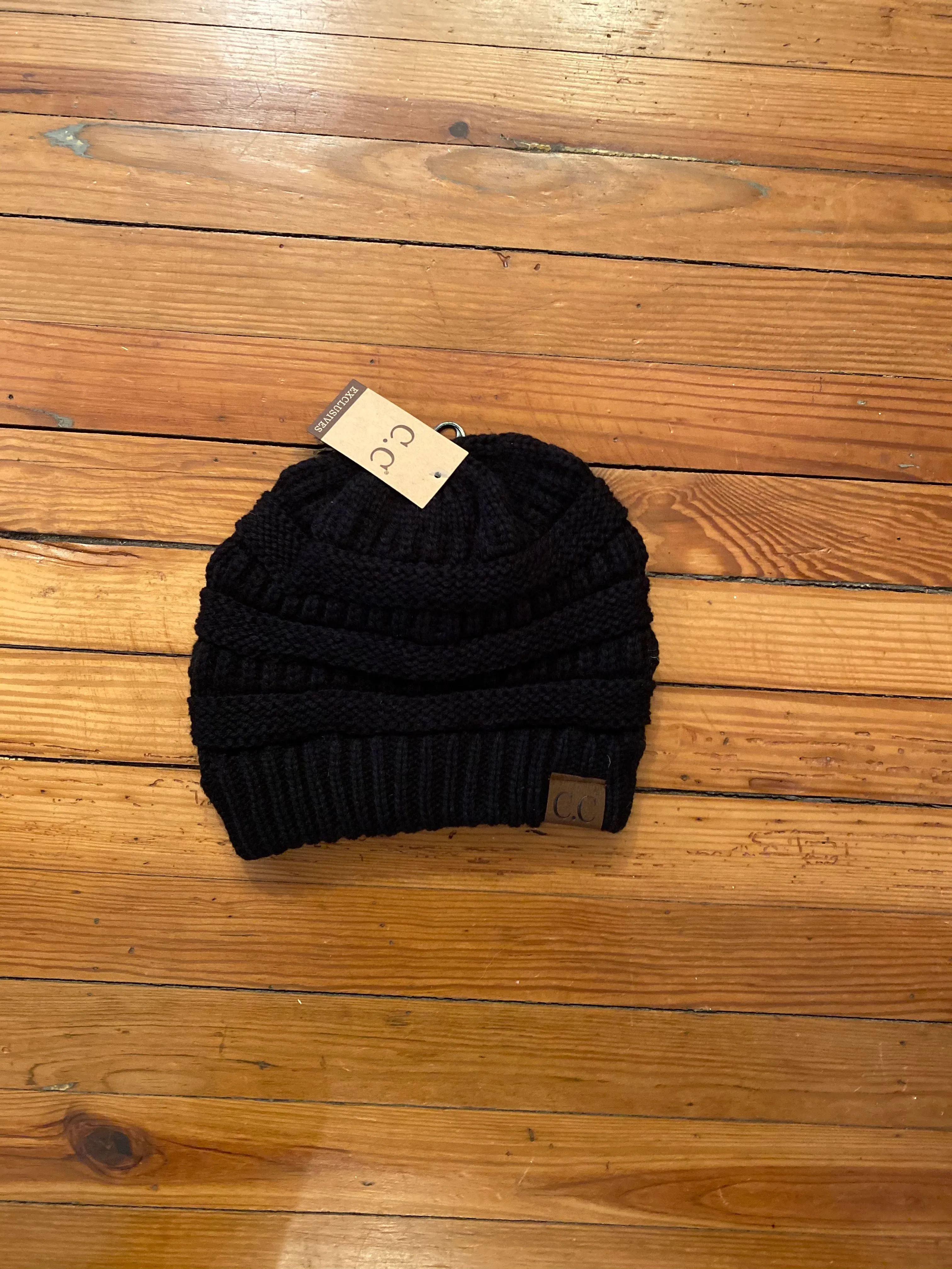 CC - Ribbed Cable Knit Hat