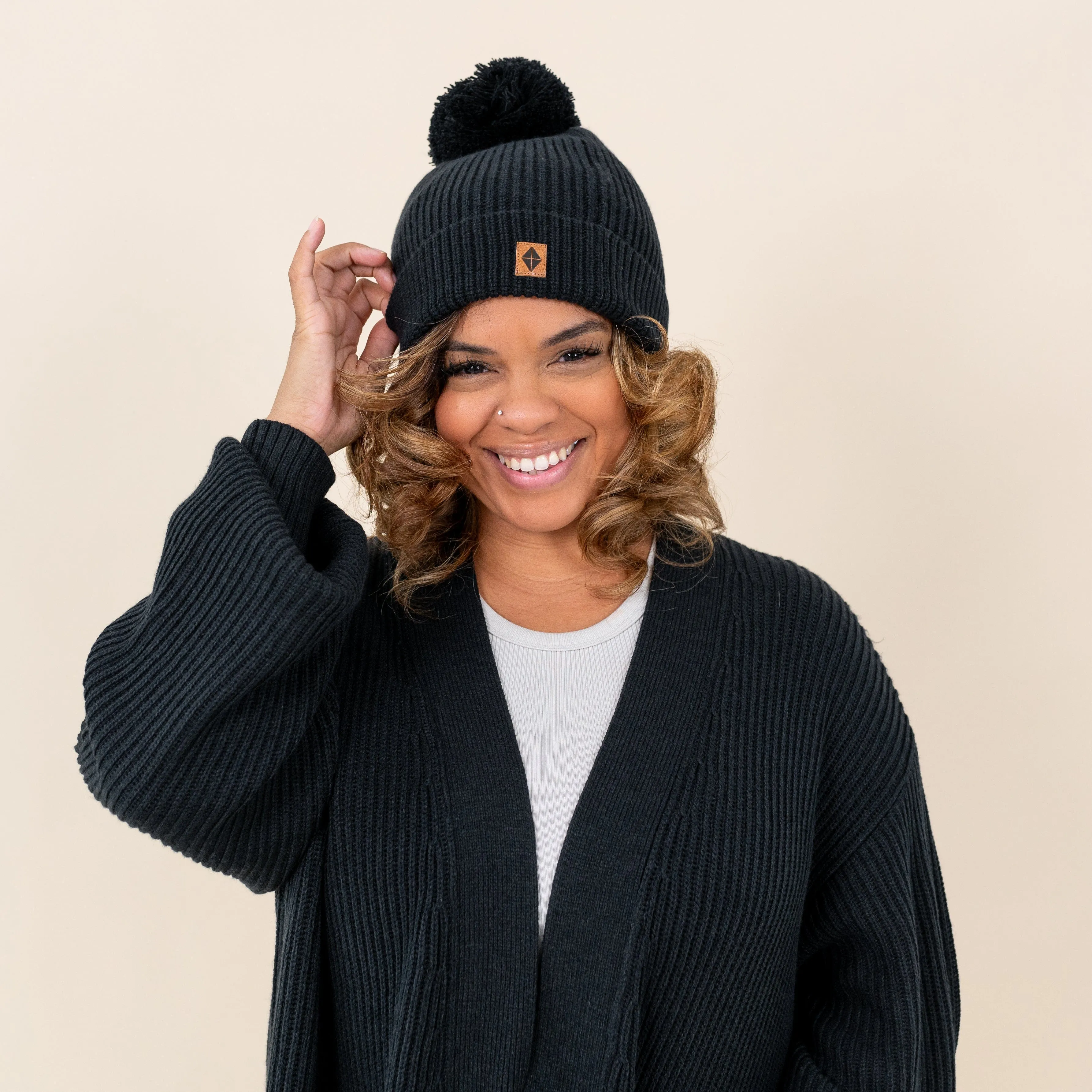 Chunky Knit Adult Pom Beanie in Midnight