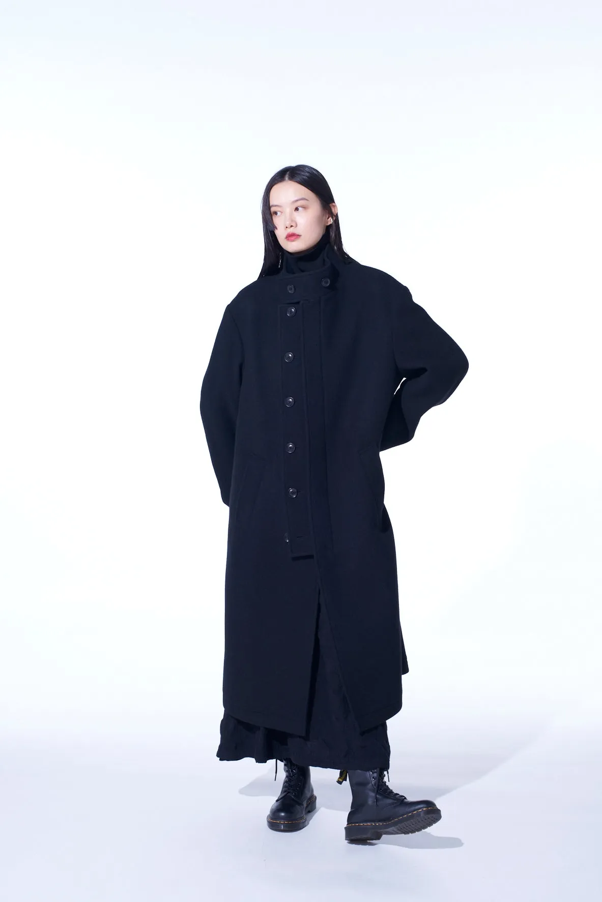 DOUBLE-WEAVE MELTON STAND COLLAR COAT