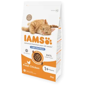 Iams Dry Cat Food Light in fat/Sterilised Adult Fresh Chicken