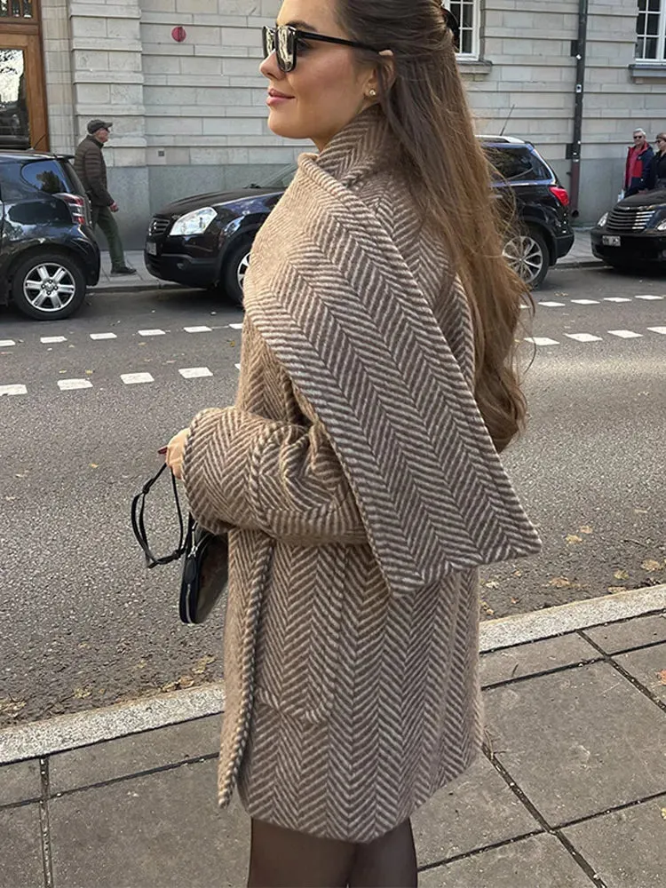 Kadria - Herringbone coat with scarf