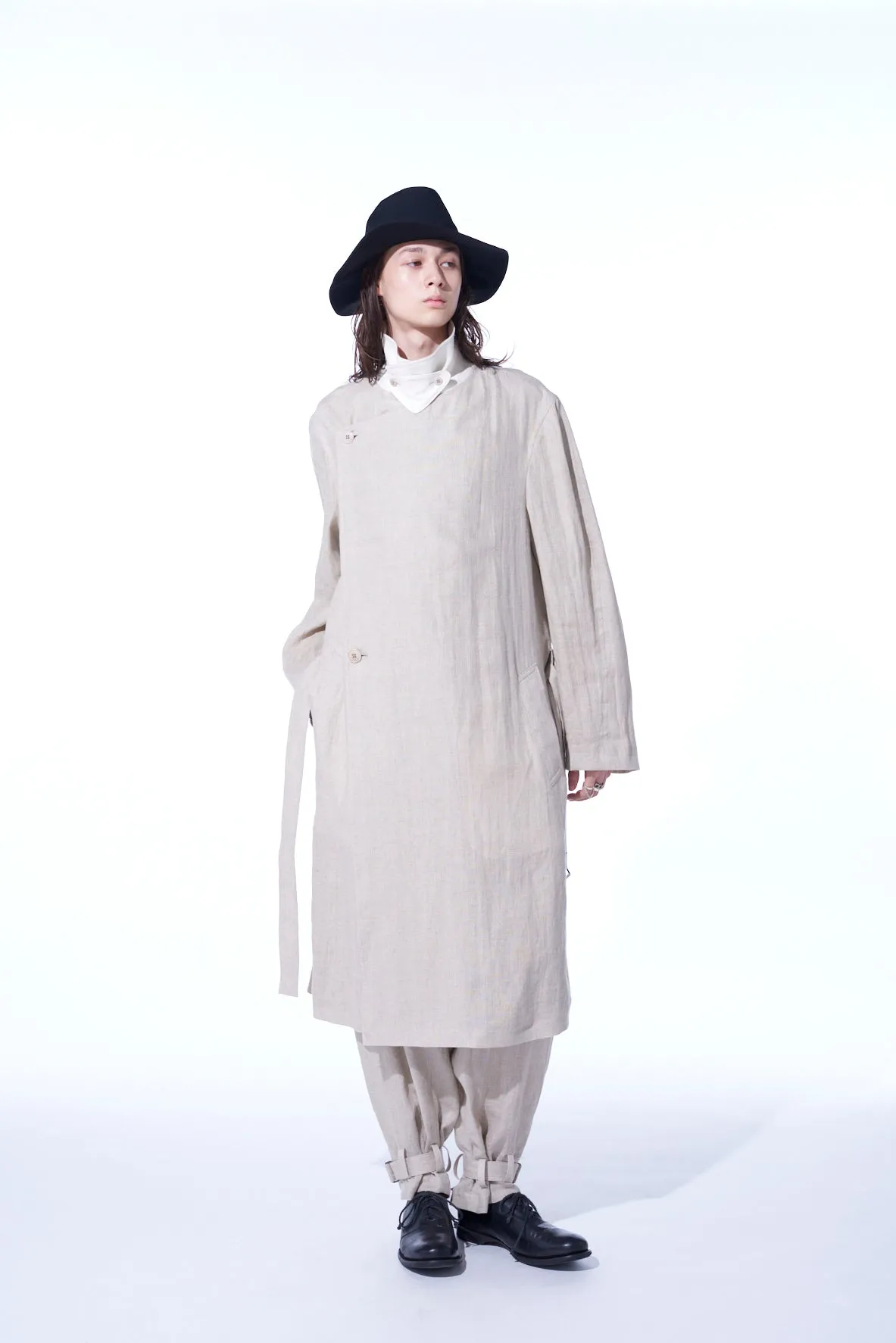 LINEN GAUZE DOUBLE-BREASTED COAT WITH DOUBLE-TAILORED LEFT FRONT