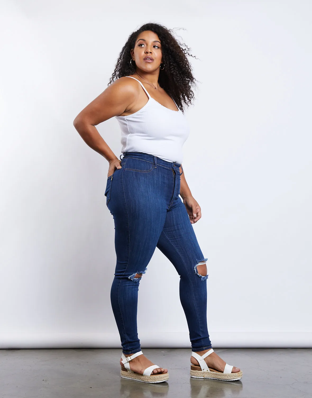 Plus Size Ripped Knee Skinny Jeans