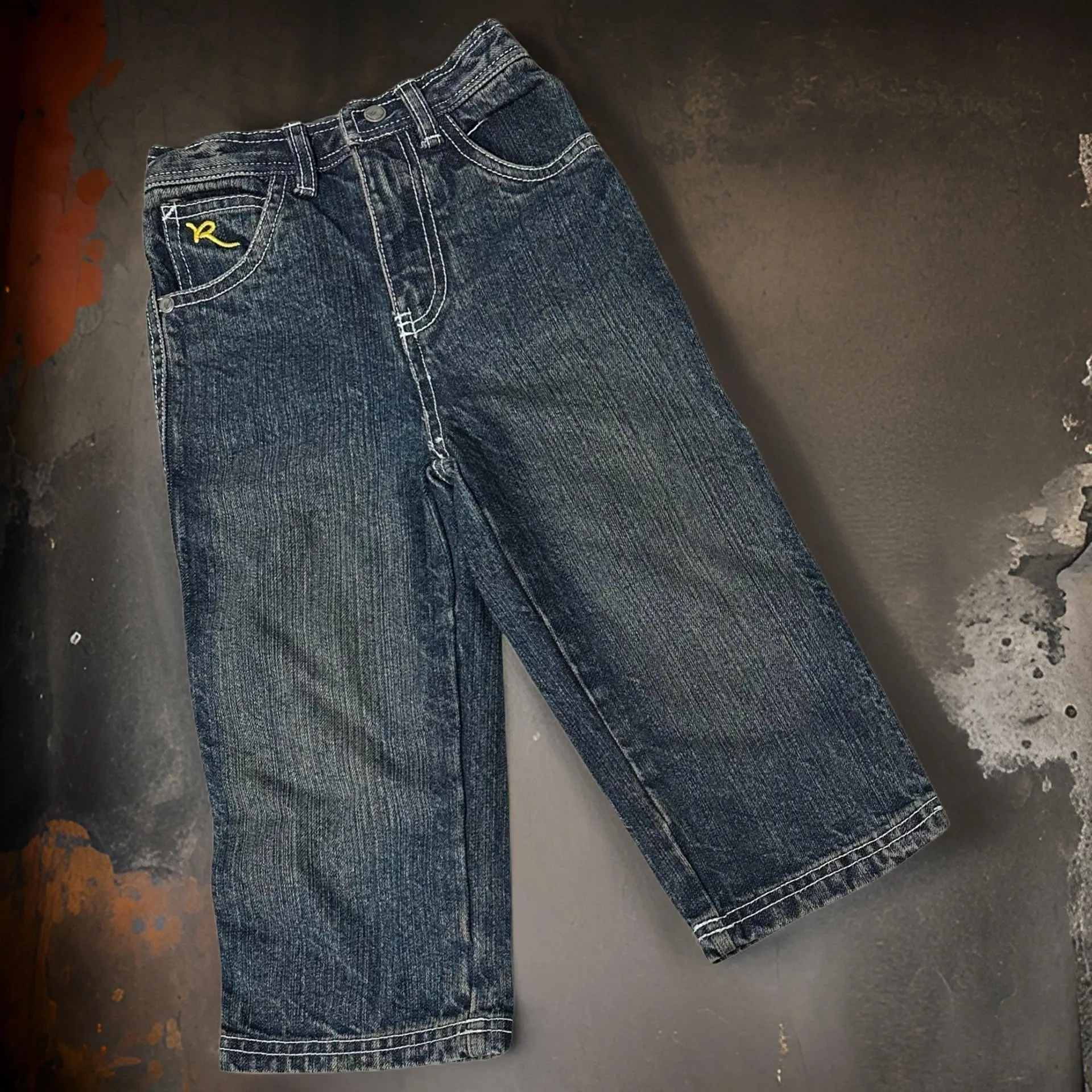 *ROCAWEAR* DENIM JEANS FOR BOYS (KIDS)