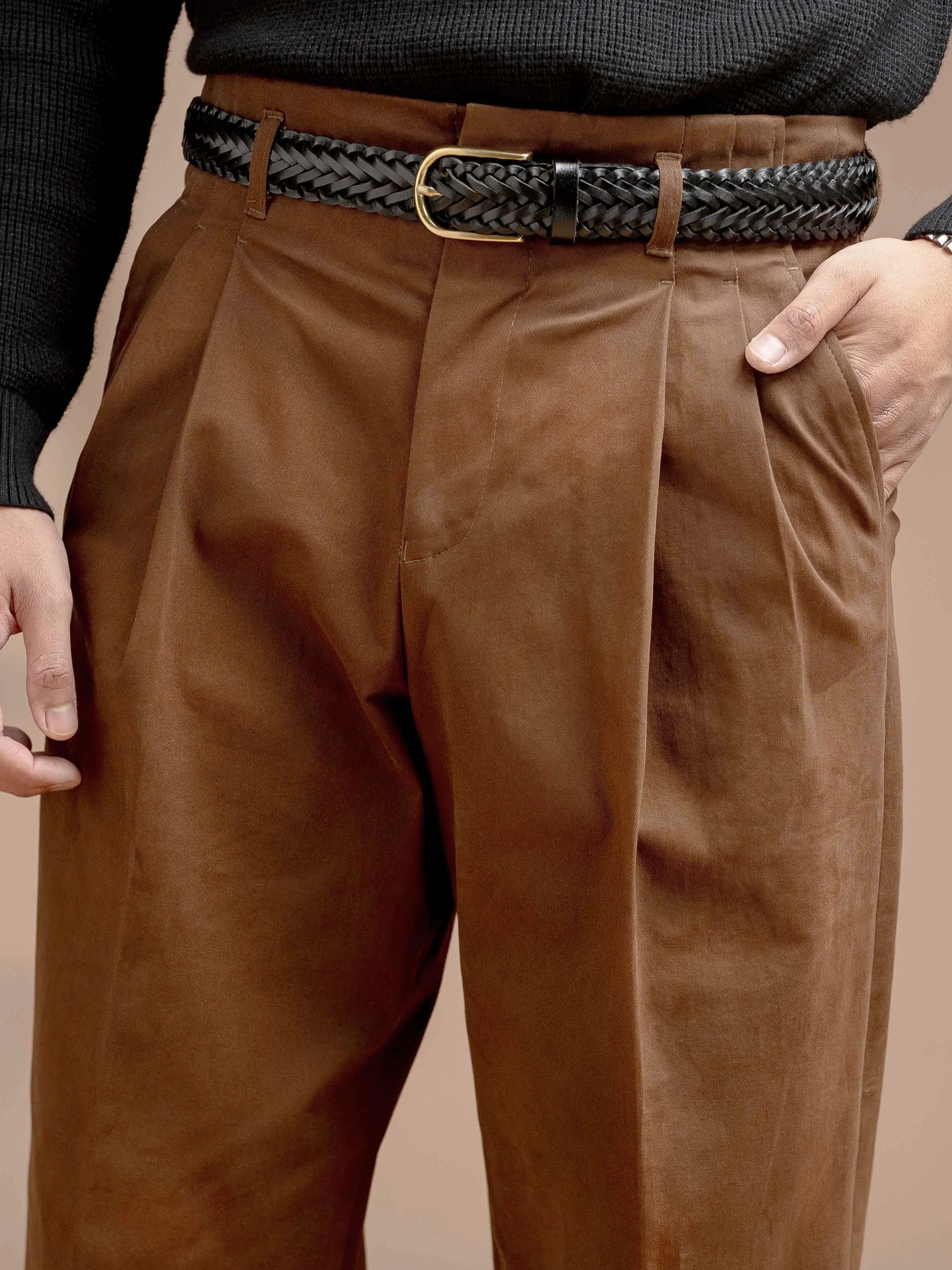 Siena High-Waist Pleated Trousers - Brown (Wide Fit)