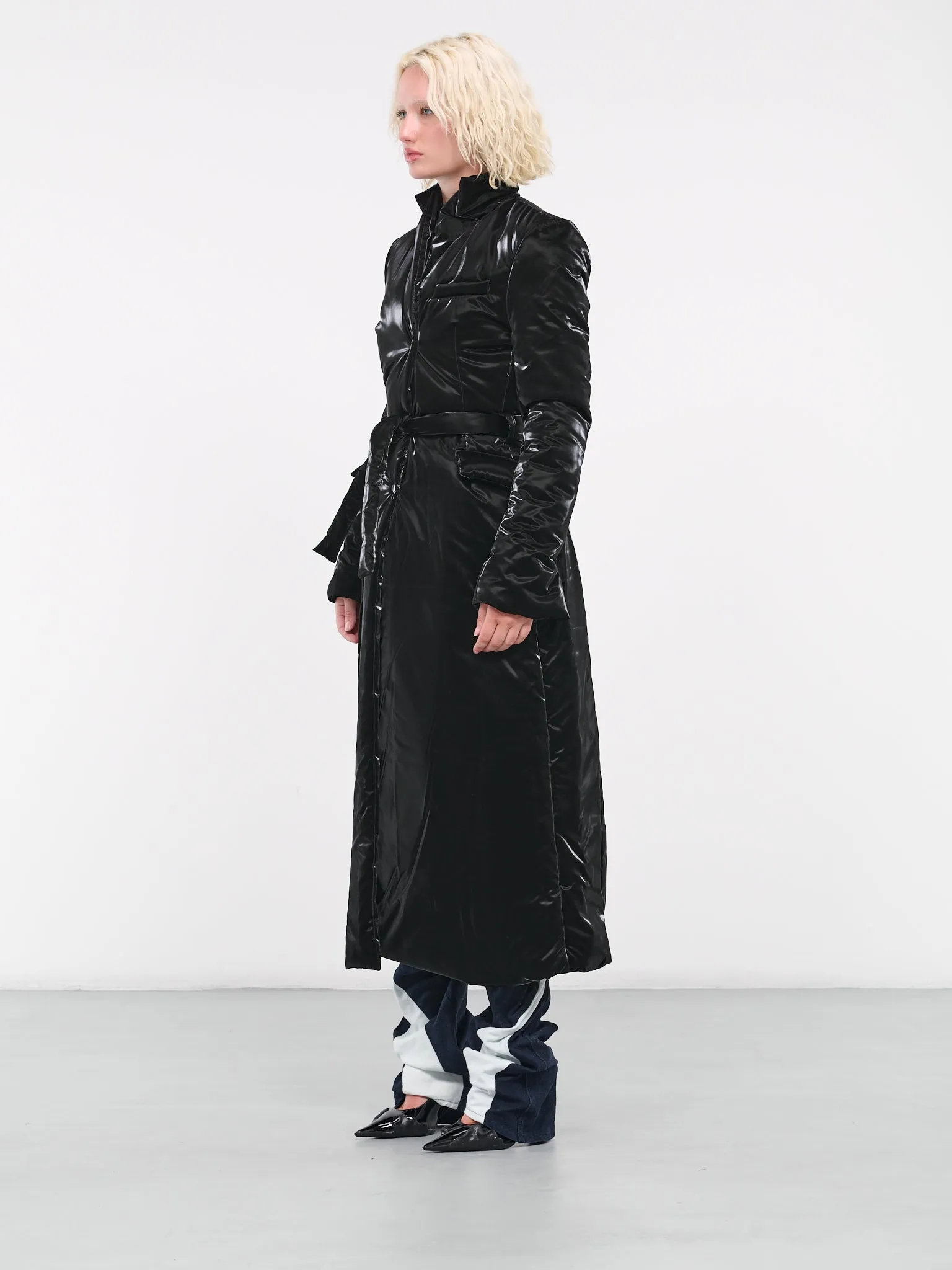 Signature Split Puffer Coat (903202-BLACK)