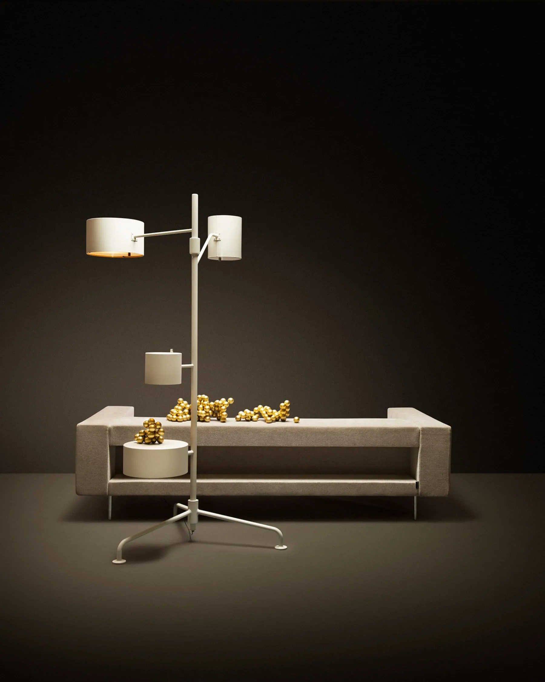 Statistocrat - Floor Lamp CU