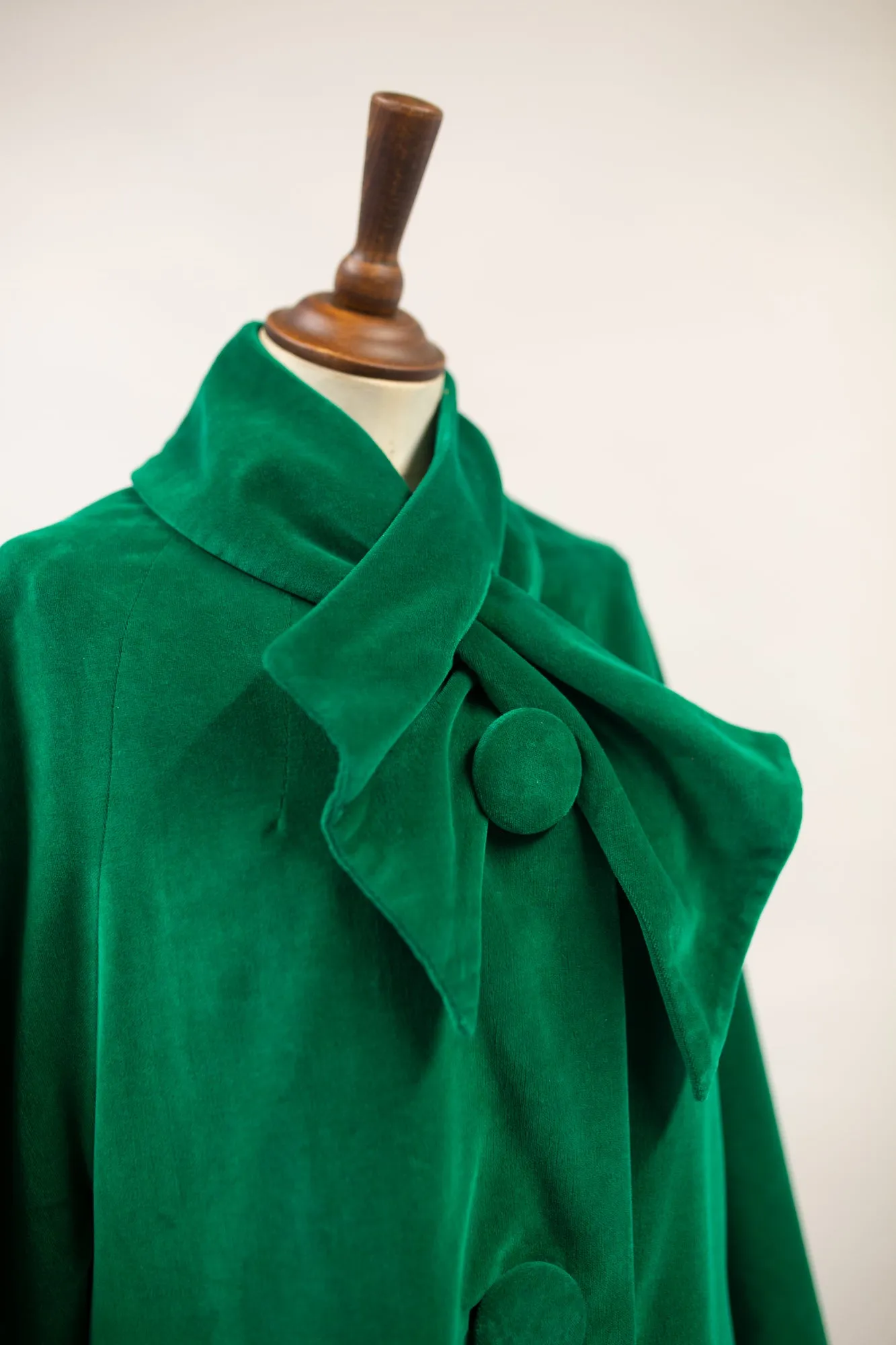 Vintage 1950s Green Velvet Coat