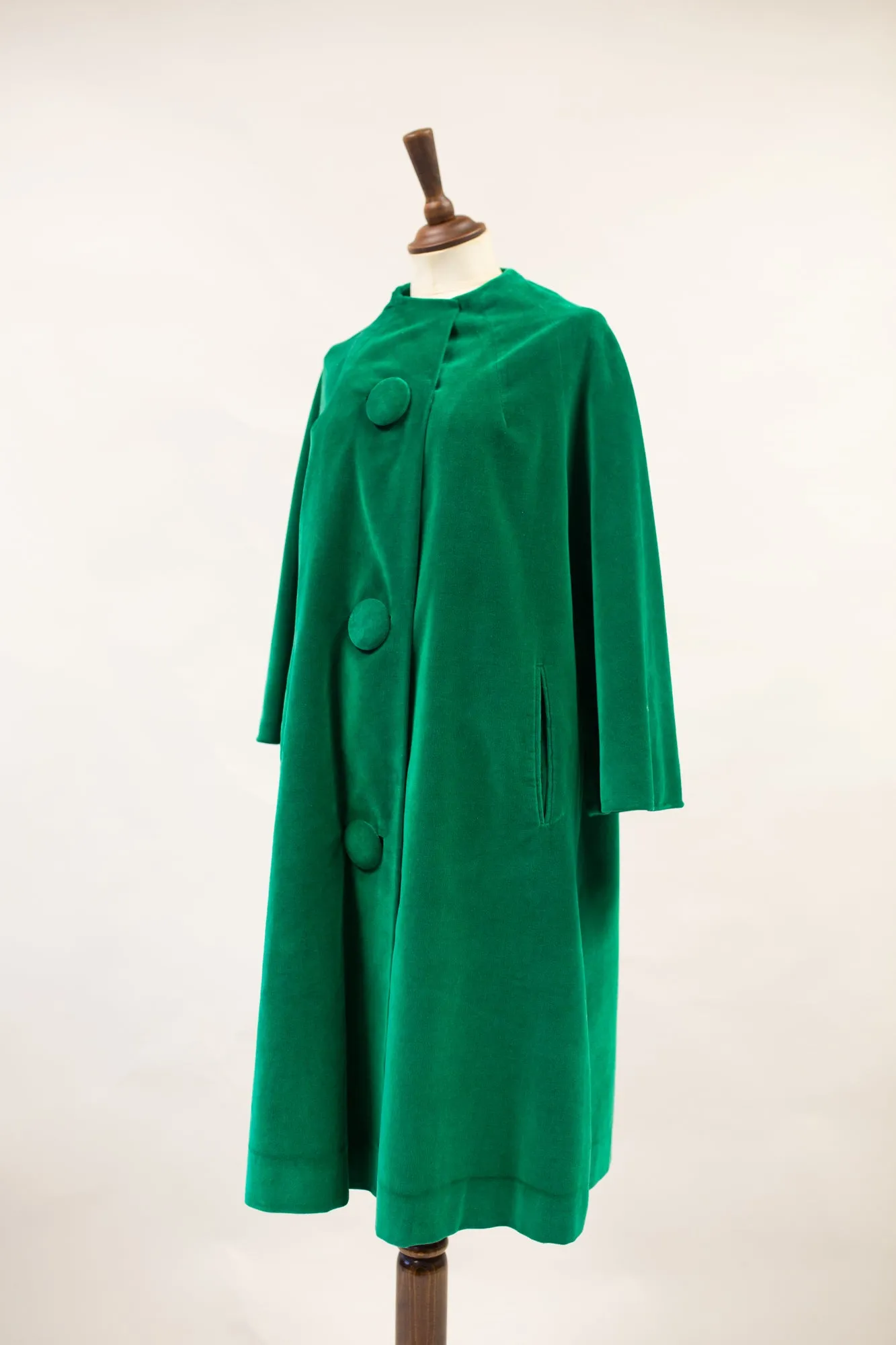 Vintage 1950s Green Velvet Coat