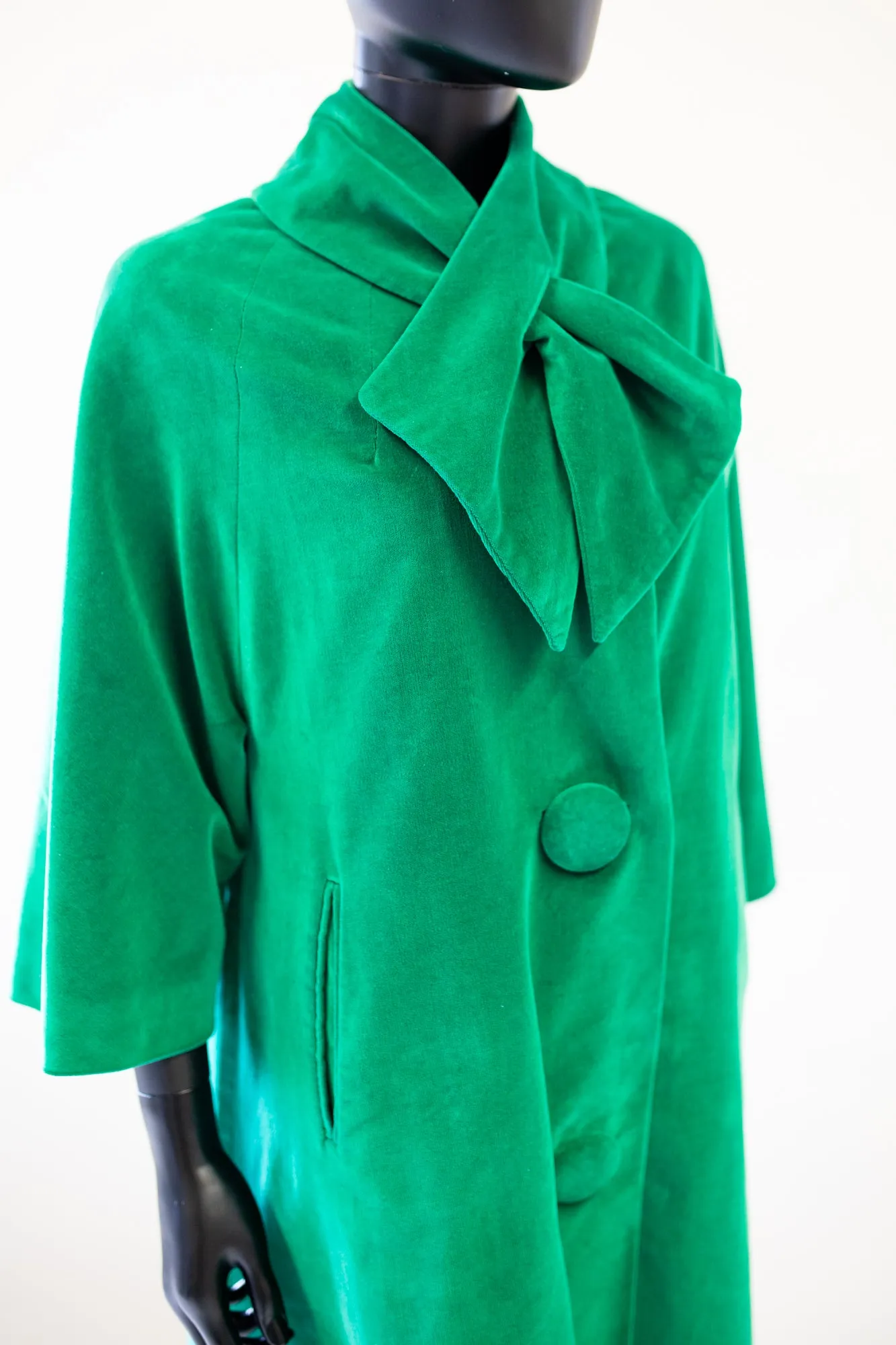 Vintage 1950s Green Velvet Coat