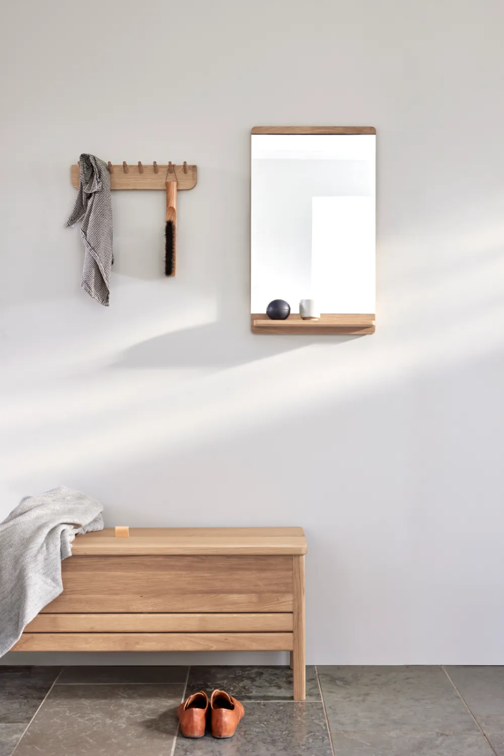 White Oak Coat Rack S | Form & Refine Echo