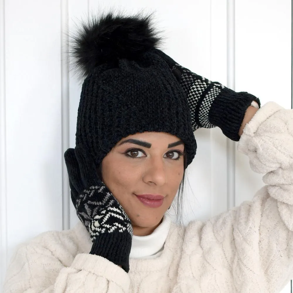 Women's Chenille Hat with Faux Fur Pom