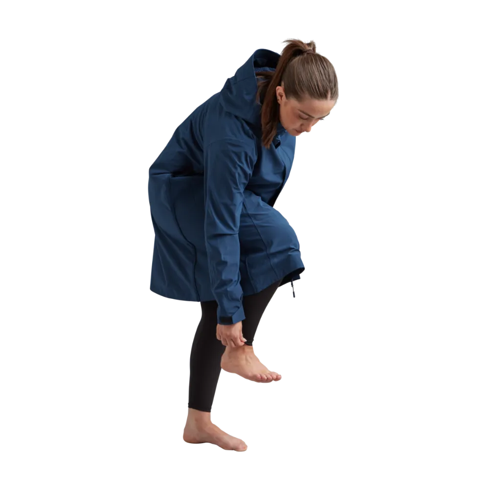 Women's Pursuit Waterproof Lightweight Changing Robe Jacket - Ocean Blue